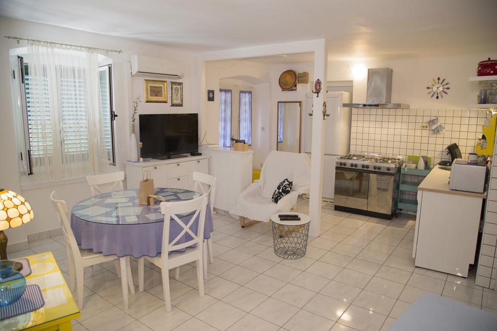 Apartment Pina Split Ngoại thất bức ảnh